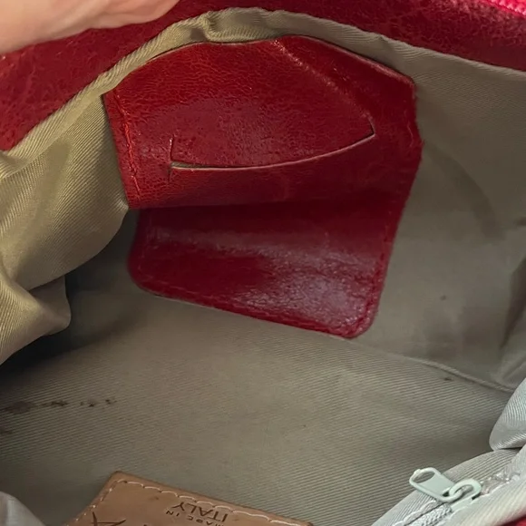 Italian Red Leather Chain Shoulder or Crossbody Bag Sofia designs Pewter Chain - Picture 16 of 16